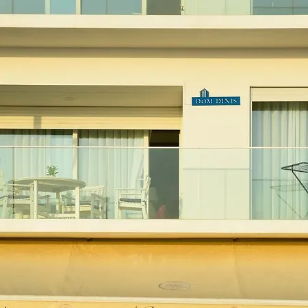 Dom Dinis Beach Apartament Nazaré