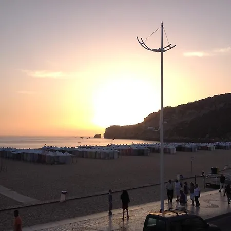Dom Dinis Beach Apartament Nazaré
